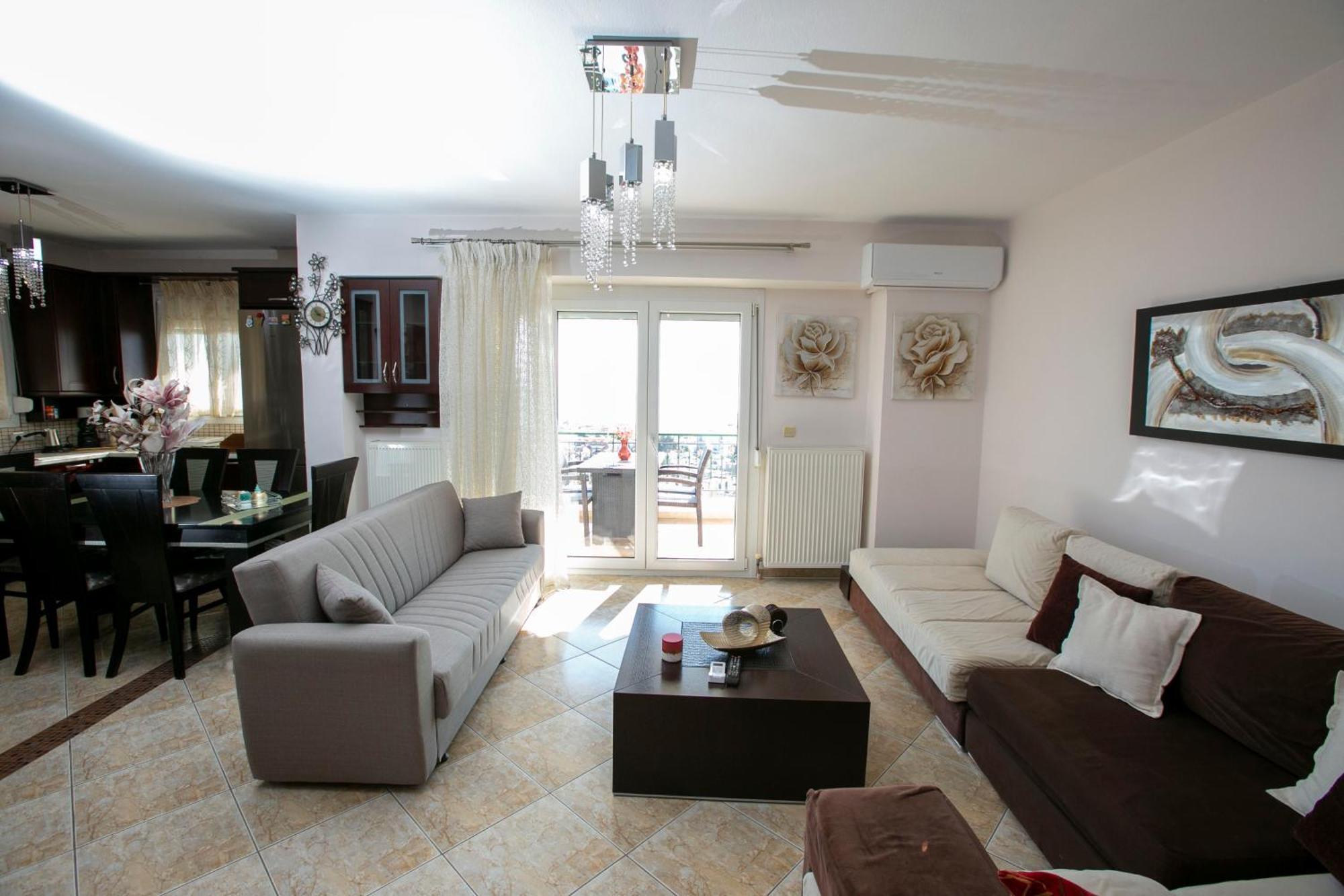 Blue Sky Appartment Kavala Esterno foto